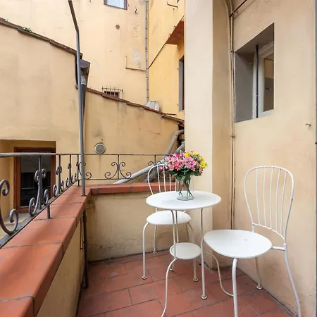 Signoria Florentine Apartment Florença Exterior foto